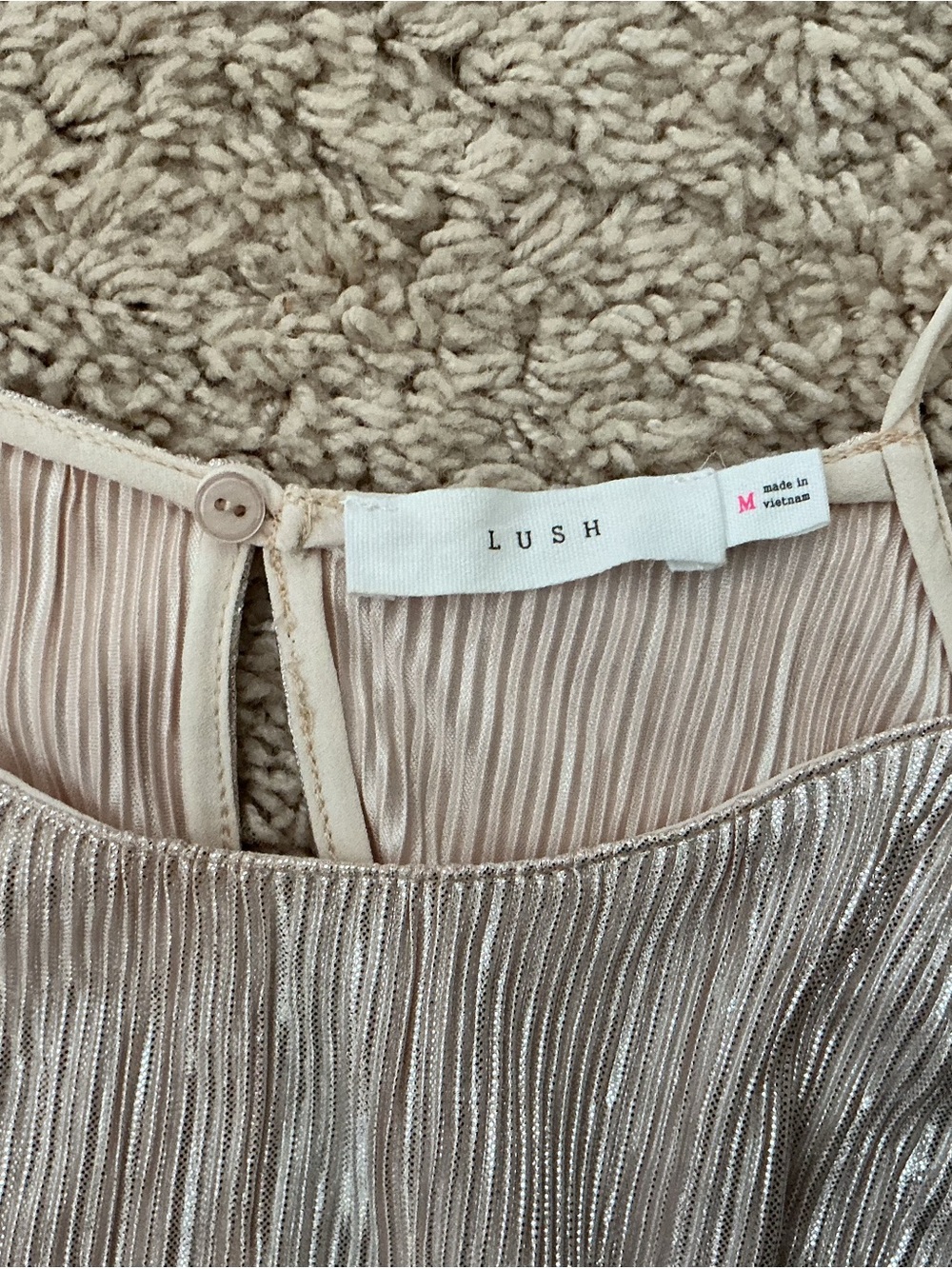 LUSH Metallic Pleated Cami - Blush Silver